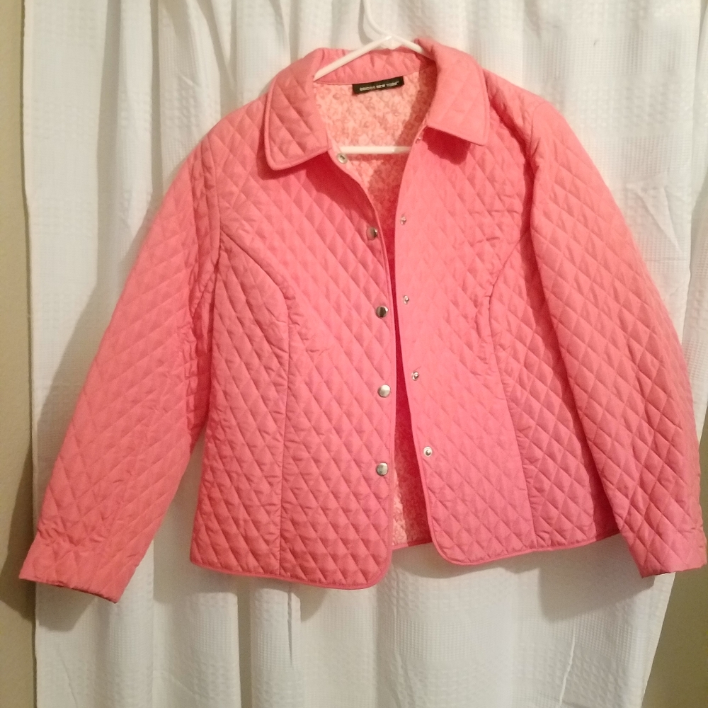 Jacket - Quilted pink.